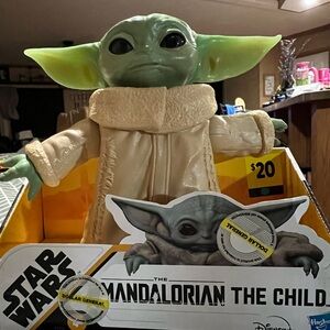 Baby Yoda toy
